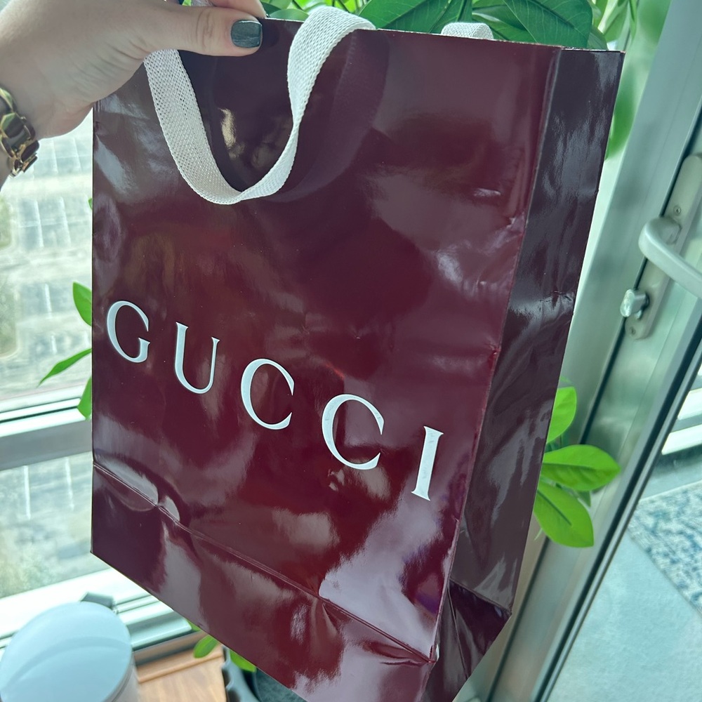 Authentic Italian Gucci Shopping Bag